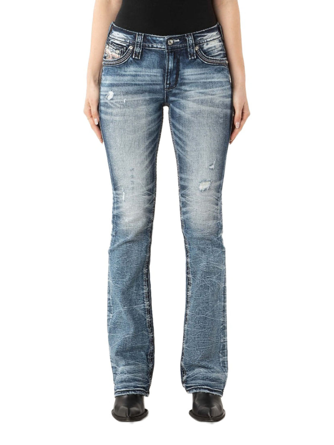 RP2947B211 02 RP2947B211 Vorne mit Model Weiss