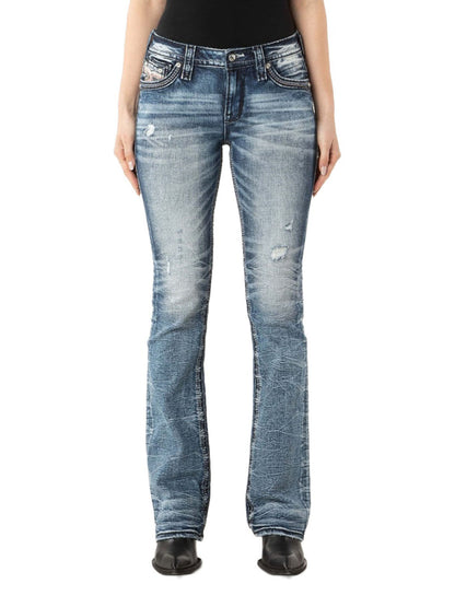 RP2947B211 02 RP2947B211 Vorne mit Model Weiss