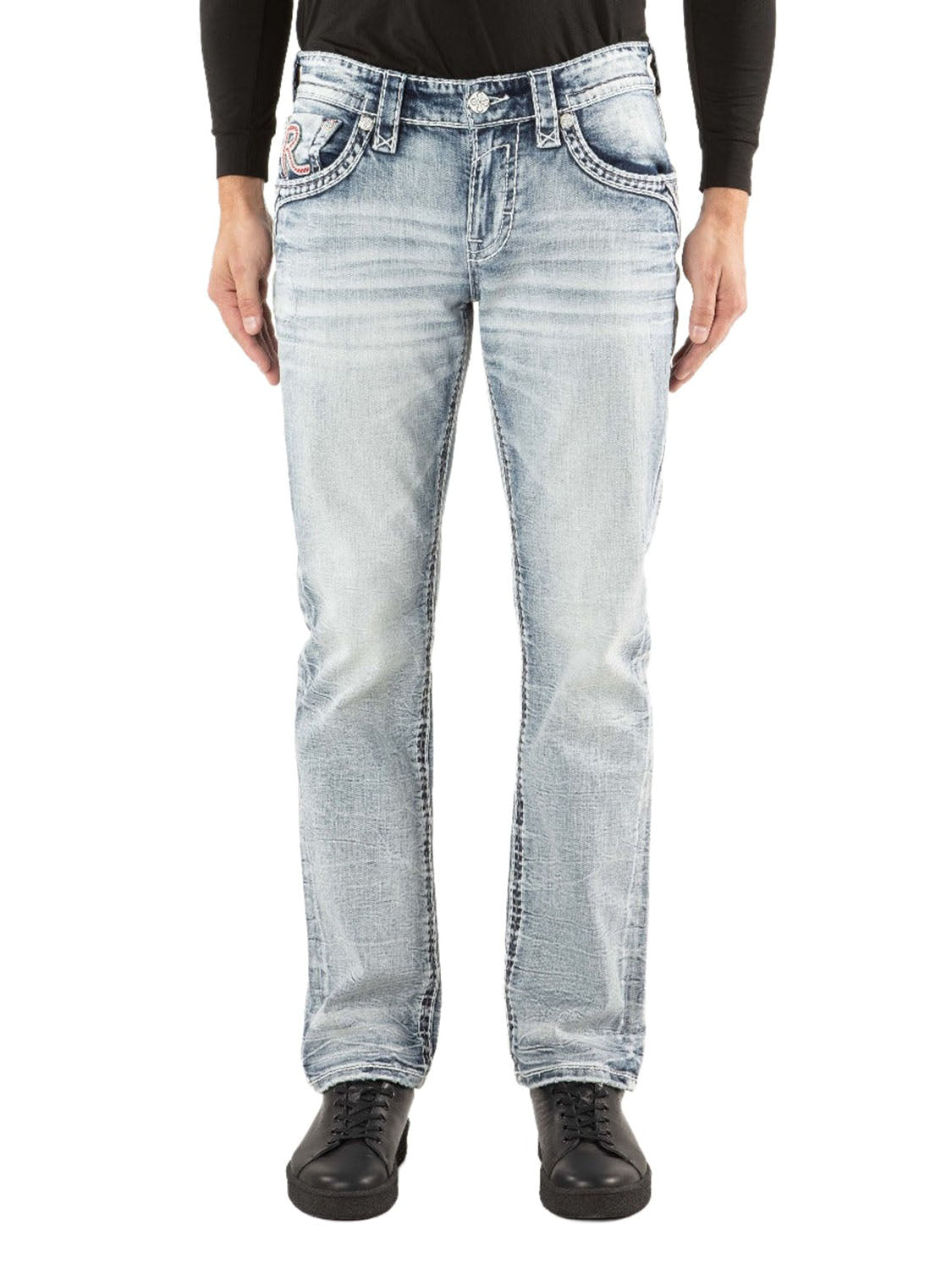 RP3923J200 Jeans Vorderansicht mit Model auf weißem Hintergrund
