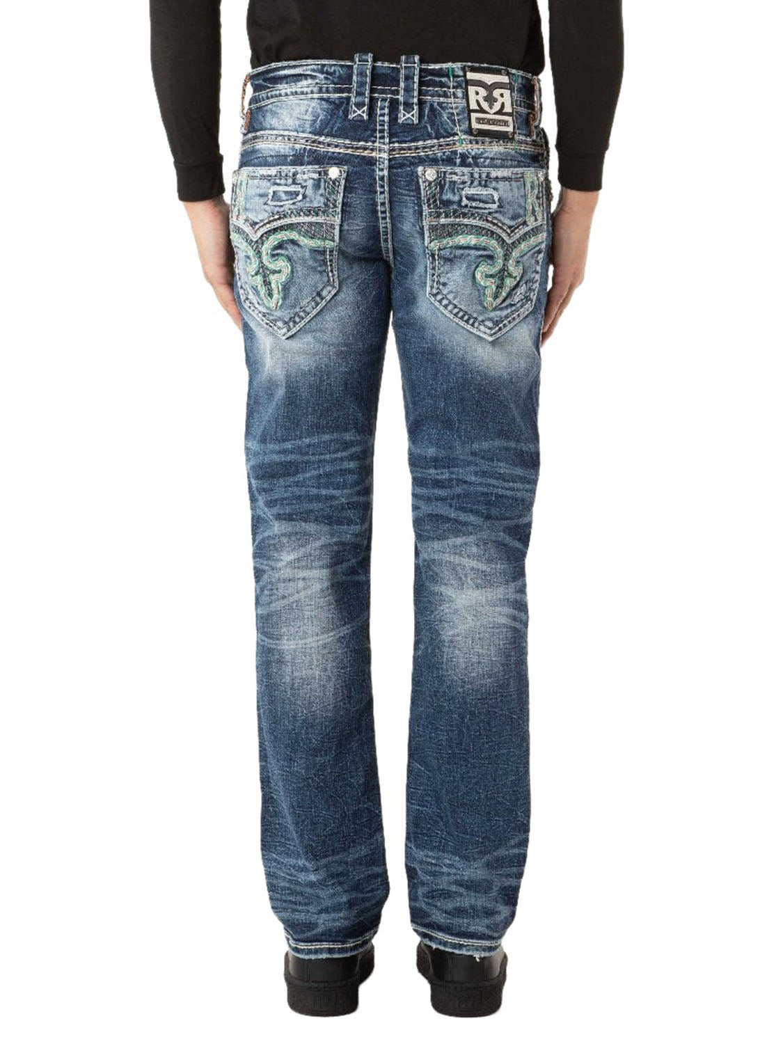 JAKUB J202 Jeans – Rückansicht am Model auf weißem Hintergrund