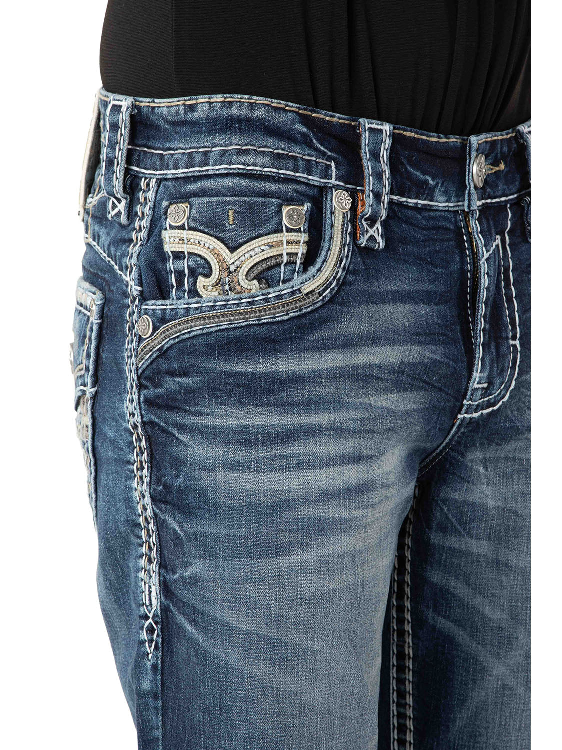 JADYN B202 Jeans – Detail der Vordertasche auf weißem Hintergrund