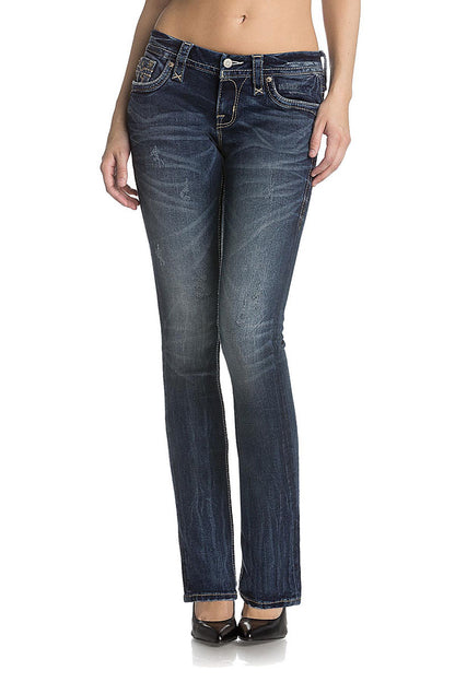 Damenjeans in mittlerem Blau mit Bootcut-Schnitt und leichter Waschung.